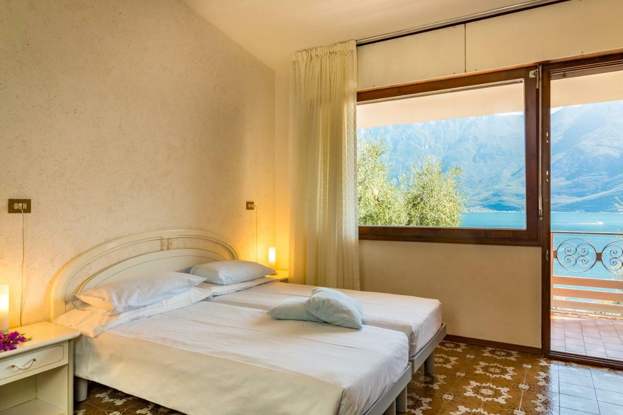 Hotel Riviera Panoramic Green Resort 리몬네술가르다 외부 사진